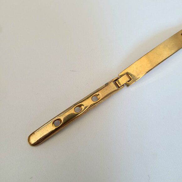 Gol tone metal belt. - Picture 6 of 8